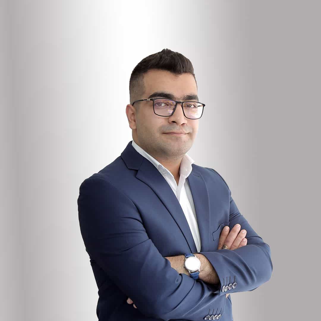 مشاورین املاک مهرداد رادفر